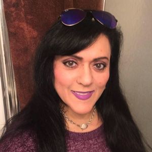 Meet your Posher, Ivet